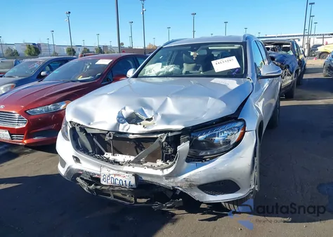 2016 Mercedes-Benz Glc 300 из США, поврежденный, VIN WDC0G4JB7GF111861